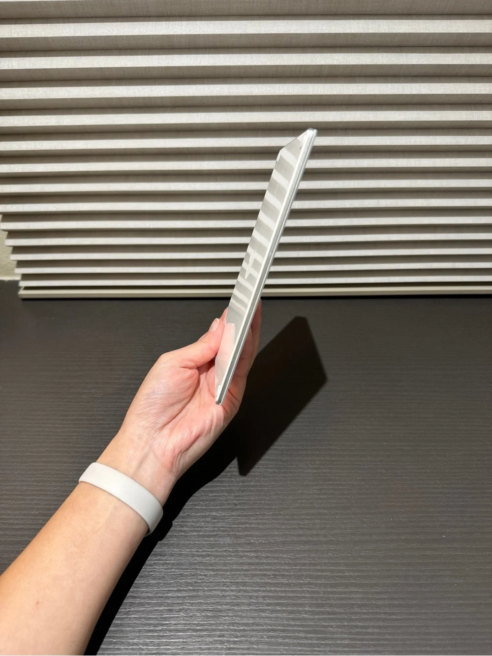 Apple Wireless Magic Trackpad 2 White Multi-Touch Surface (Lightning port)